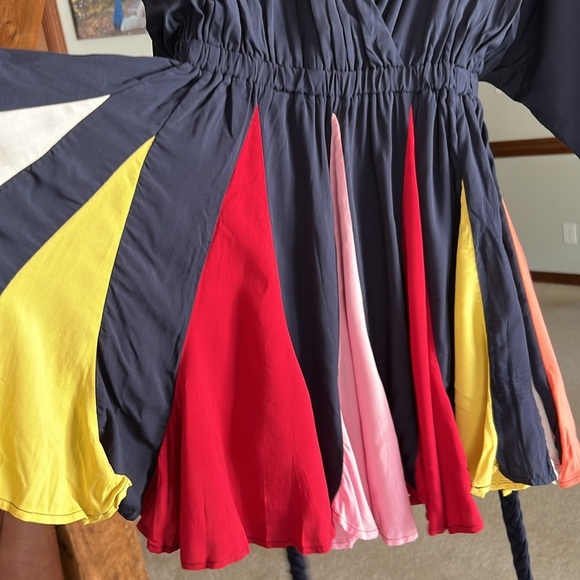 NWT Navy & Rainbow L’ATISTE Pleated Mini Dress with Rope Belt M - Picture 6 of 12